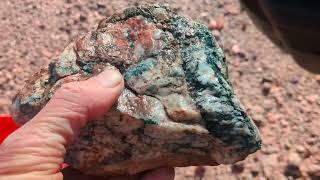 Rockhounding near dome rock Quartzsite AZ