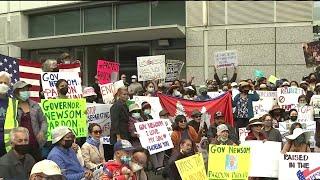 Rally in Oakland to stop former child refugee's deportation