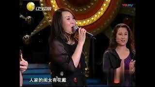 王小利拉二胡，李琳唱，唐鉴军演，一出《白毛女》让全场掌声如雷