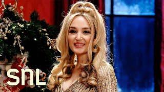 Jennifer Coolidge Is Impressed by Christmas Stuff - SNL