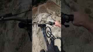 Опасный спуск с горы #shorts#shorts