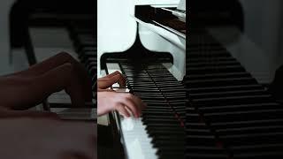 Can’t ever get enough of this piece, can you? #mariagedamour #neoclassical #pianomusic #emotional