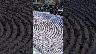 Prayer time in Khana kaba #islam #khanakaba #viral #ytshorts @@Expressive_corner