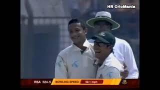 Shakib Al Hasan gets AB de Villiers out in 3 consecutive innings