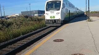 GO E-1323 363 With 665 Rolling Through Bronte 10/5/24