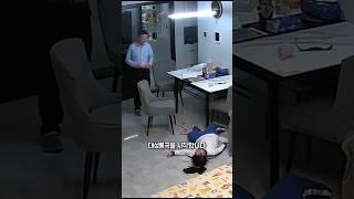 두 시간 동안 숙제를 했다. 그런데 내 책이 아니었어...?