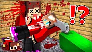 Mikey fired THE FATAL SHOT at JJ FAMILY in Minecraft Challenge - Maizen