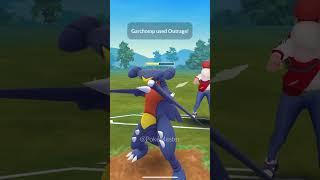 Garchomp Takes on Groudon - Epic Battle Unleashed!