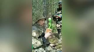 Ukrainian soldiers and chinese cactus from Aliexpress singing polish rap