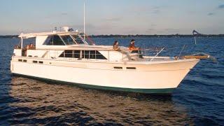 Welcome Aboard this Chris Craft Commander 47'