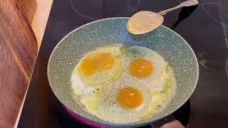 How To Make Fried Eggs in Real Time - Easy and Yum