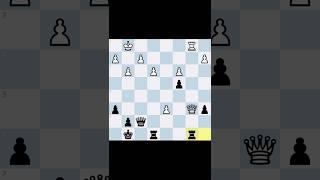 Intense 1-Minute Chess Battle: White's Attack vs. Black's Defense!"