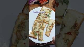 Easy Cheesy Garlic Bread Recipe  Ready in 10 Minutes | #garlicbread #garlicbreadwithoutoven