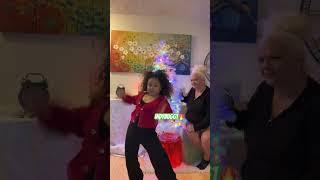 18 days until Christmas #indybugg1  #dance  #shortvideo