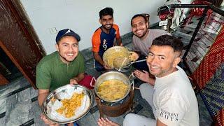 Rainy Day Snacks | Barish Mein Pakore Banye 