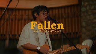 Fallen (Live at The Cozy Cove) - Lola Amour