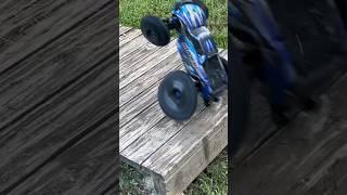 Traxxas Maxx on 6s is CRAZY