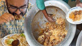 Eating Lunch(Mutton Kacchi Biryani) With Friends at Mamun Biryani House