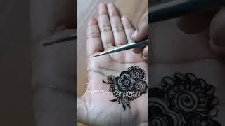 #mehendi #mehendiartist #mehendiart #viral #henna #mehendibyme #themendhikaart @themendhikaart