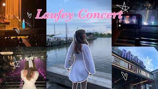 come with me to the Laufey concert! 