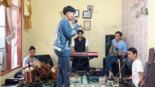 MIKACINTA COVER ADRYAN DAMAPUTRA (UJANG CHOPLOK)  EDISI LATIHAN FEAT GRUP SA RW ENTERTAINMENT