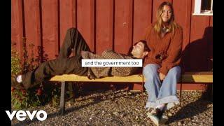 Jeremy Zucker, Chelsea Cutler - and the government too! (Official Lyric Video)