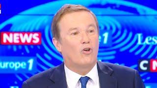 Nicolas Dupont-Aignan : "Les Français veulent-ils être égorgés (...) ou tenir leurs frontières ?"