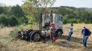 Rescuing an old 1977 Kenworth K100C cabover