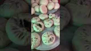 老家的馒头包子都是这么大，非常给力，哈哈