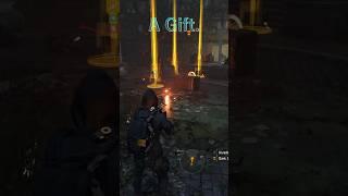 Gifting This Drop – Take It! I The Division 2 Y6S3 #shorts #youtubeshorts