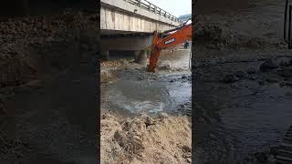 Use An Excavator To Cleanout River Channel - To Prevent Flooding Caused By Silt Blockage !