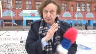 Ken Dodd Unveils Comedy Carpet in Blackpool