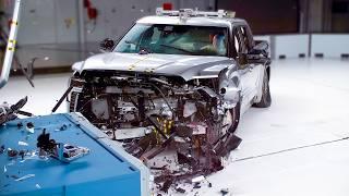 2025 Toyota Tundra Crash Test