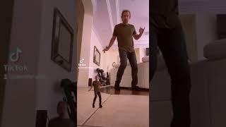 Who did the #michaeljackson kick better, me or #minime #Dance