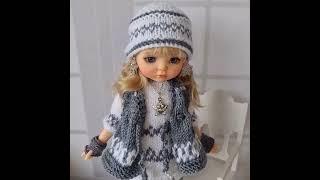 Outfit for dolls