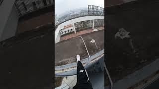 PARKOUR TRAINING ROOFTOP P.3 (Epic Parkour Rooftop) #shorts