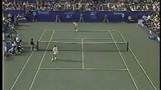 Edberg v Sampras - 92 U F (1/4)