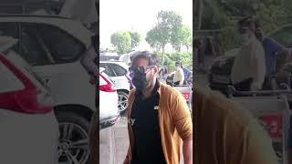 AJAY DEVGN SPOTTED AT AIRPORT FLYING FROM MUMBAI