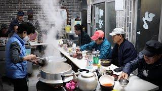 Opens at 4 AM ! full of orders! amazing only 2$ rice soup / Korean street food