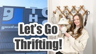 Goodwill Shop With Me & Haul | Thrifting For Antique Farmhouse Decor