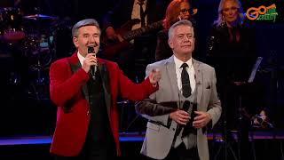 Four Country Roads  with Lyrics sung by Daniel O Donnell and Friends