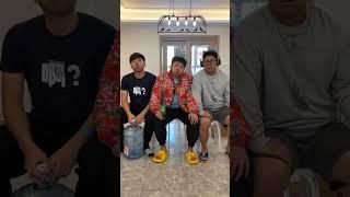 唱歌憋笑挑战！峻宁：不是，你真会啊！ #搞笑 #整蛊 #tiktok #挑战 #funny