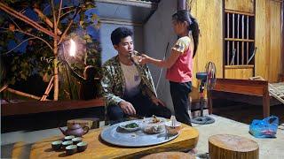 Phuong Vy makes dinner and takes care of her uncle's health when he is still very weak.