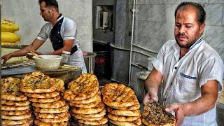 Baking  delicious Barbari bread in Esfahan in the morning