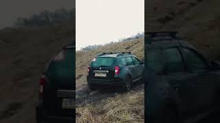 Jeep vs Toyota Land Cruiser | Are chains on wheels useful? #billieeilish Renault Duster Off-Road