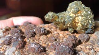 Limonite-Pseudomorphs of Pyrite