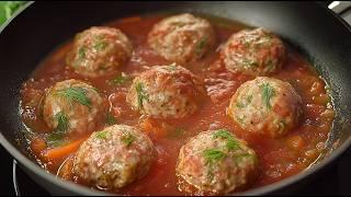 Wonderful recipe for minced meat in tomato sauce. Quick and delicious!