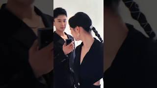 徐藝真&孫樾 片場拍攝樾哥看真真的笑容很有戲眼神充滿寵愛真真又美又颯這兩人根本公費談戀愛吧#徐艺真 #孙樾 #徐藝真 #孫樾 #真樾cp #最配cp #短劇最紅cp #短劇天花板