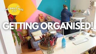 GETTING ORGANISED! - An Illustrator’s Daily(ish) Vlog 337