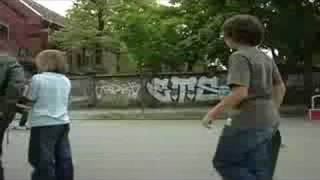 Skateboarding in Berlin - Farid destroys the pappelplatz